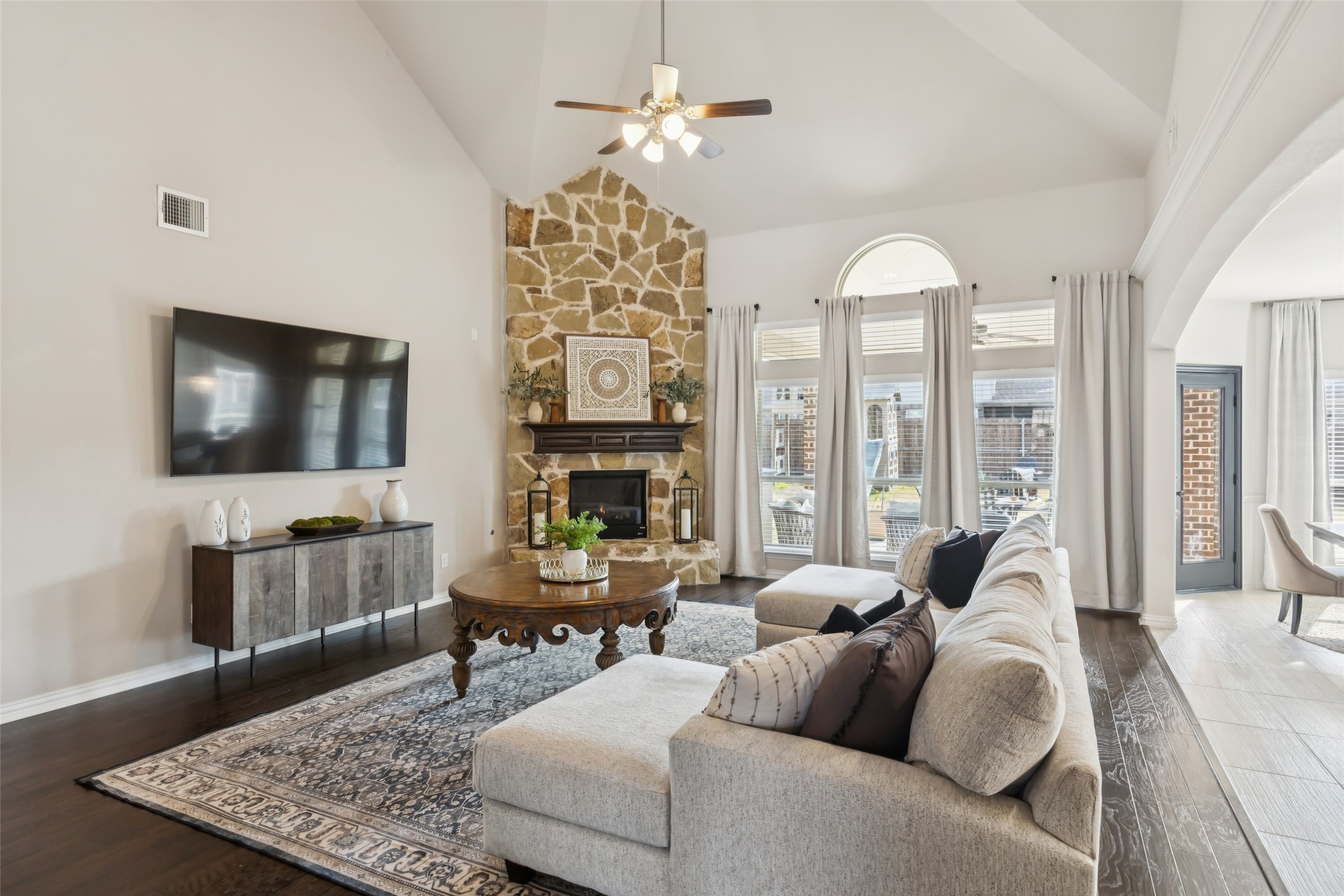 2312 Whitney Lane