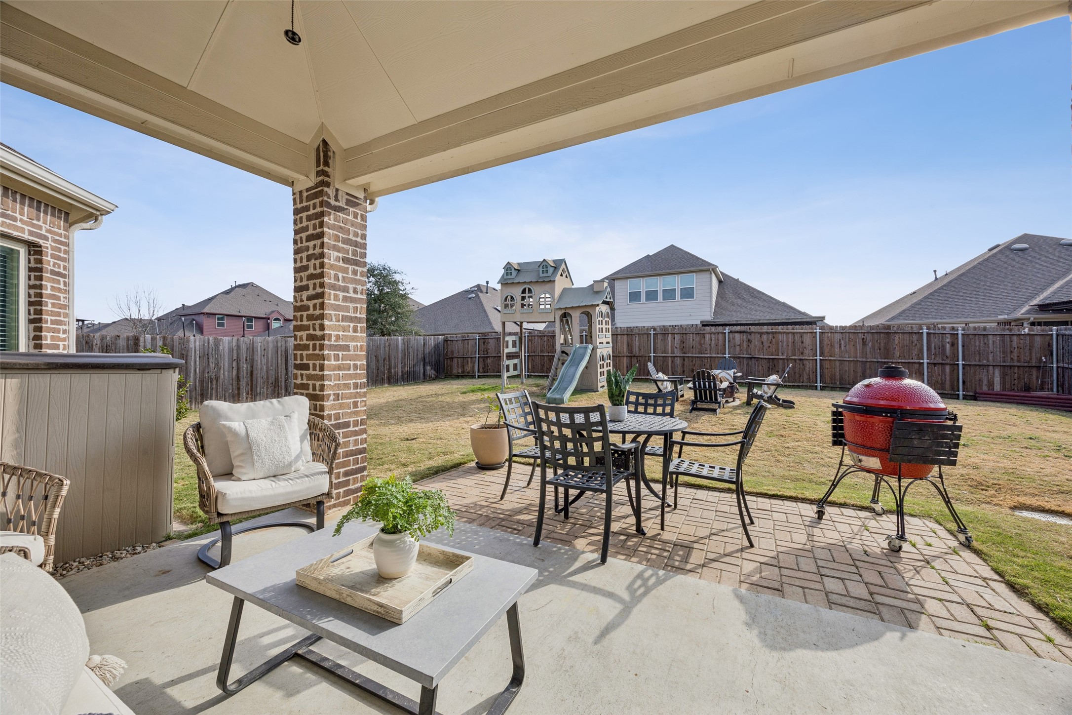 2312 Whitney Lane