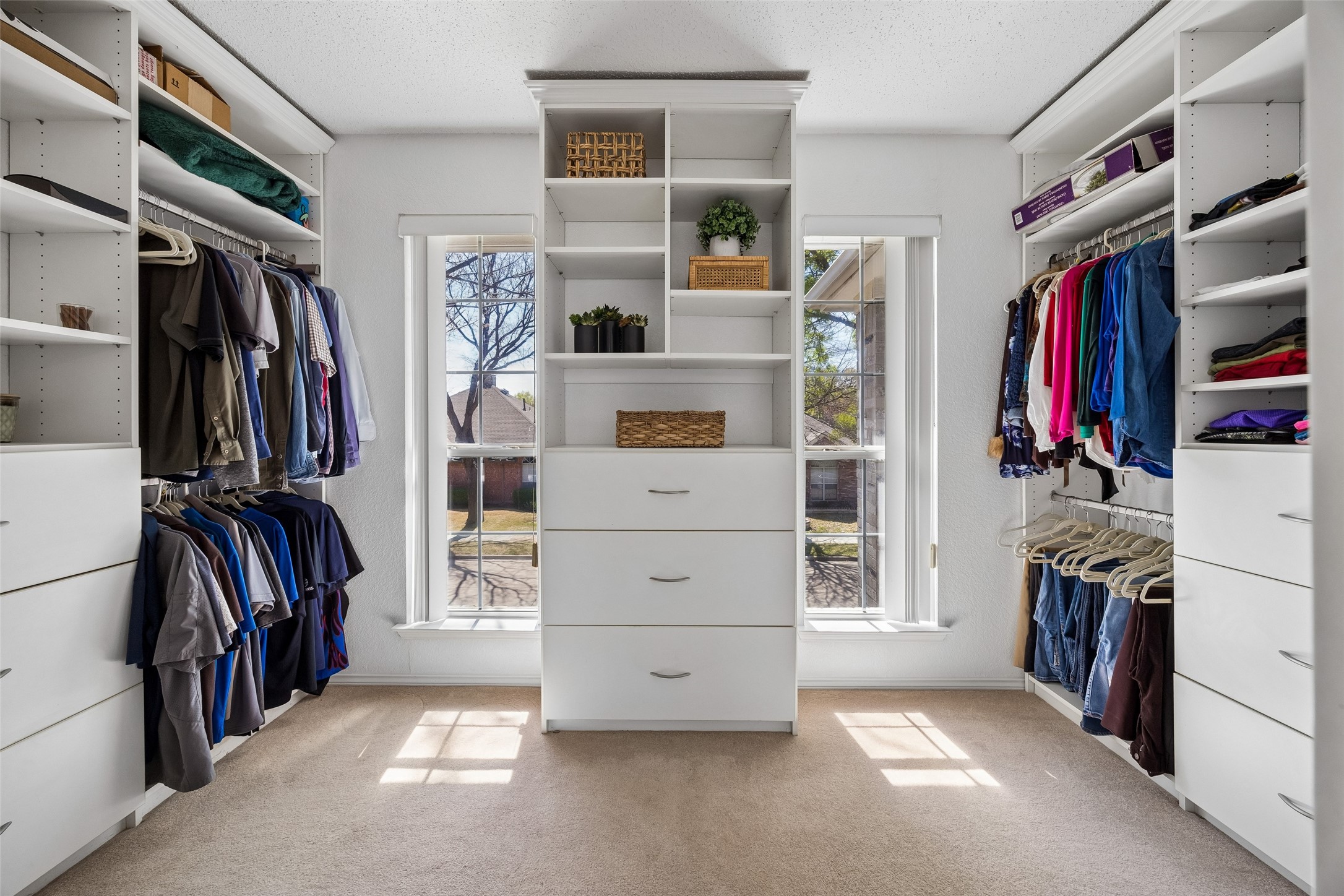 4212 Honeysuckle Drive