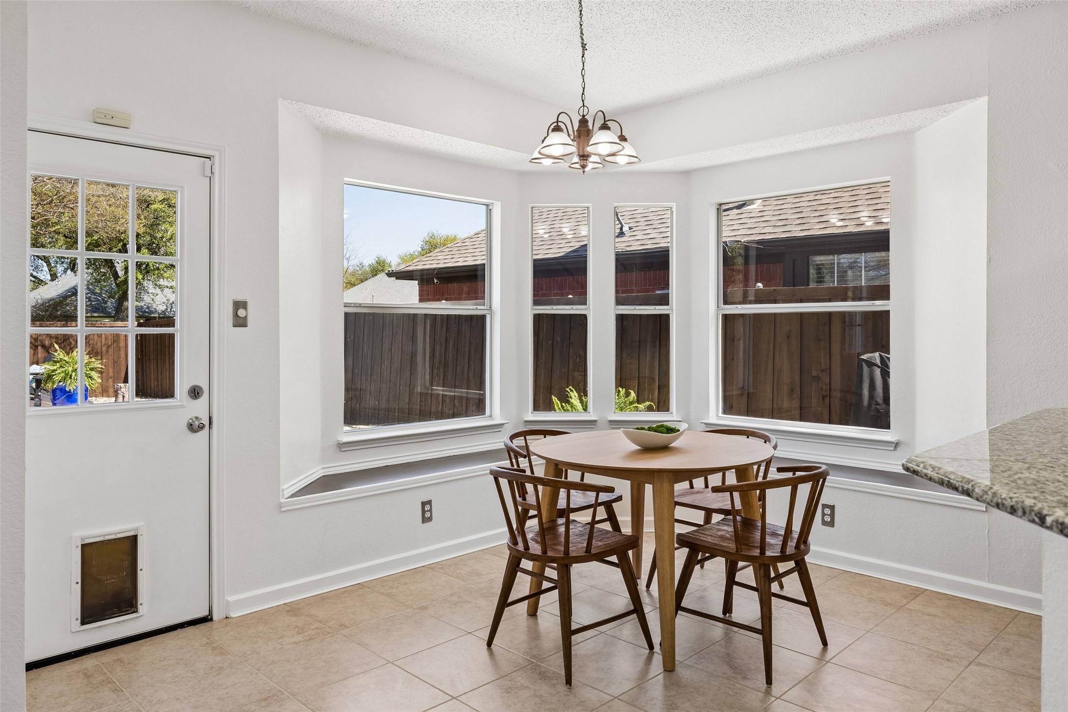 4212 Honeysuckle Drive