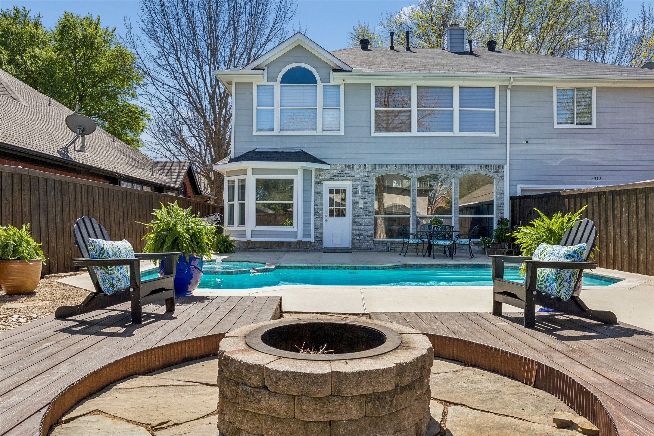 4212 Honeysuckle Drive