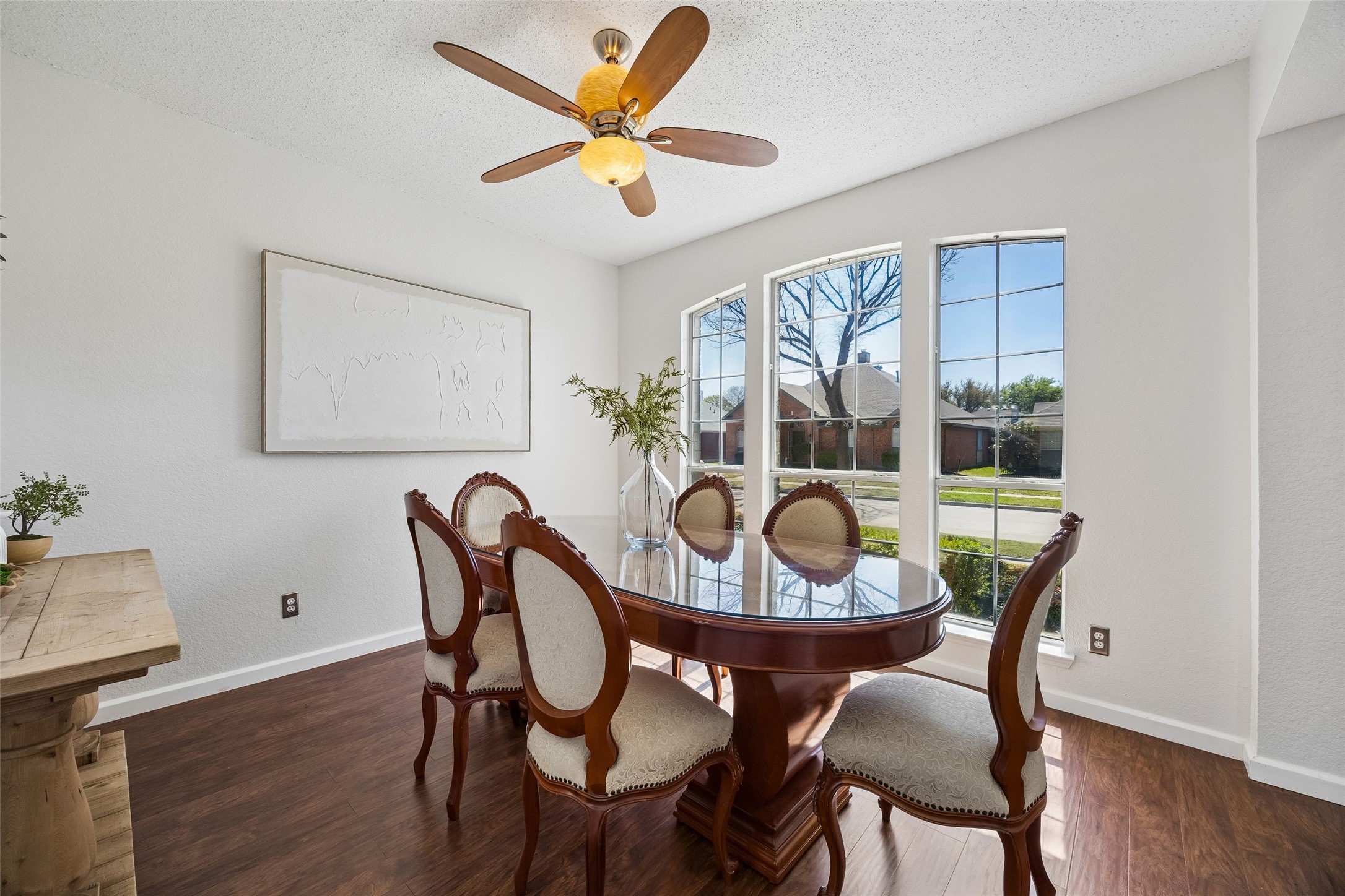 4212 Honeysuckle Drive