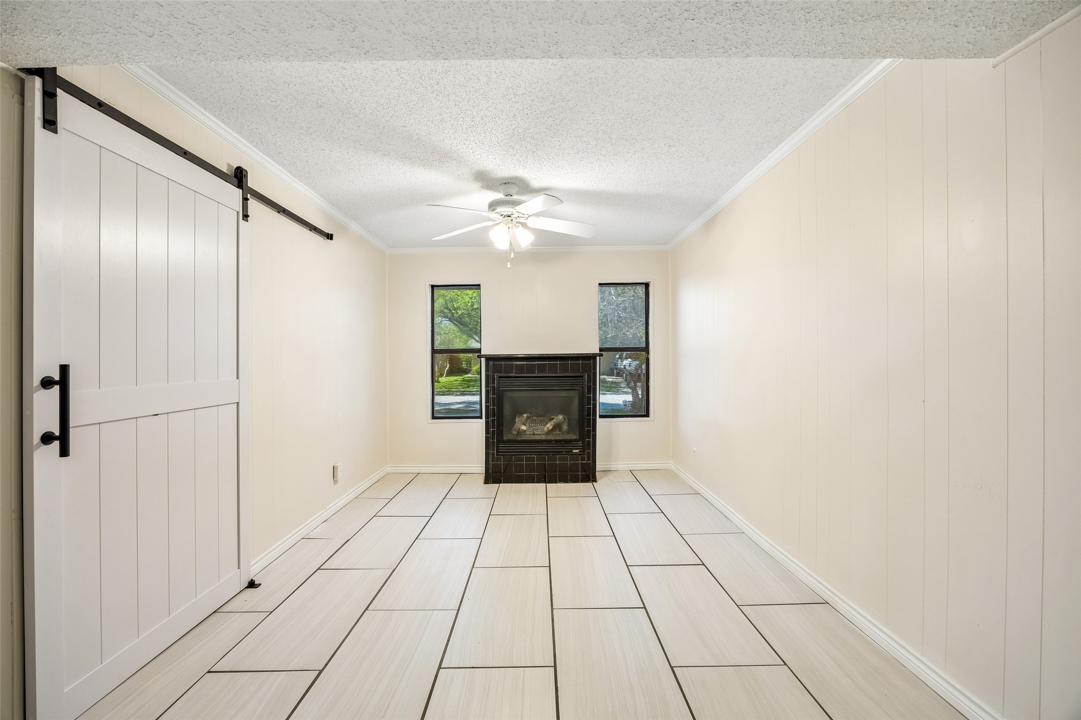 2716 Catalina Drive
