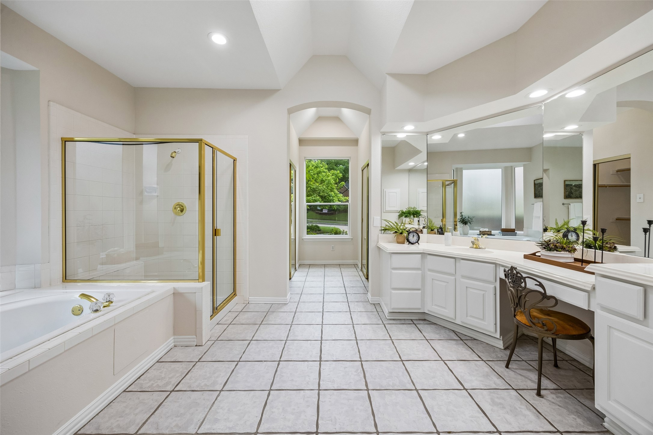 2645 Fairway Ridge Drive