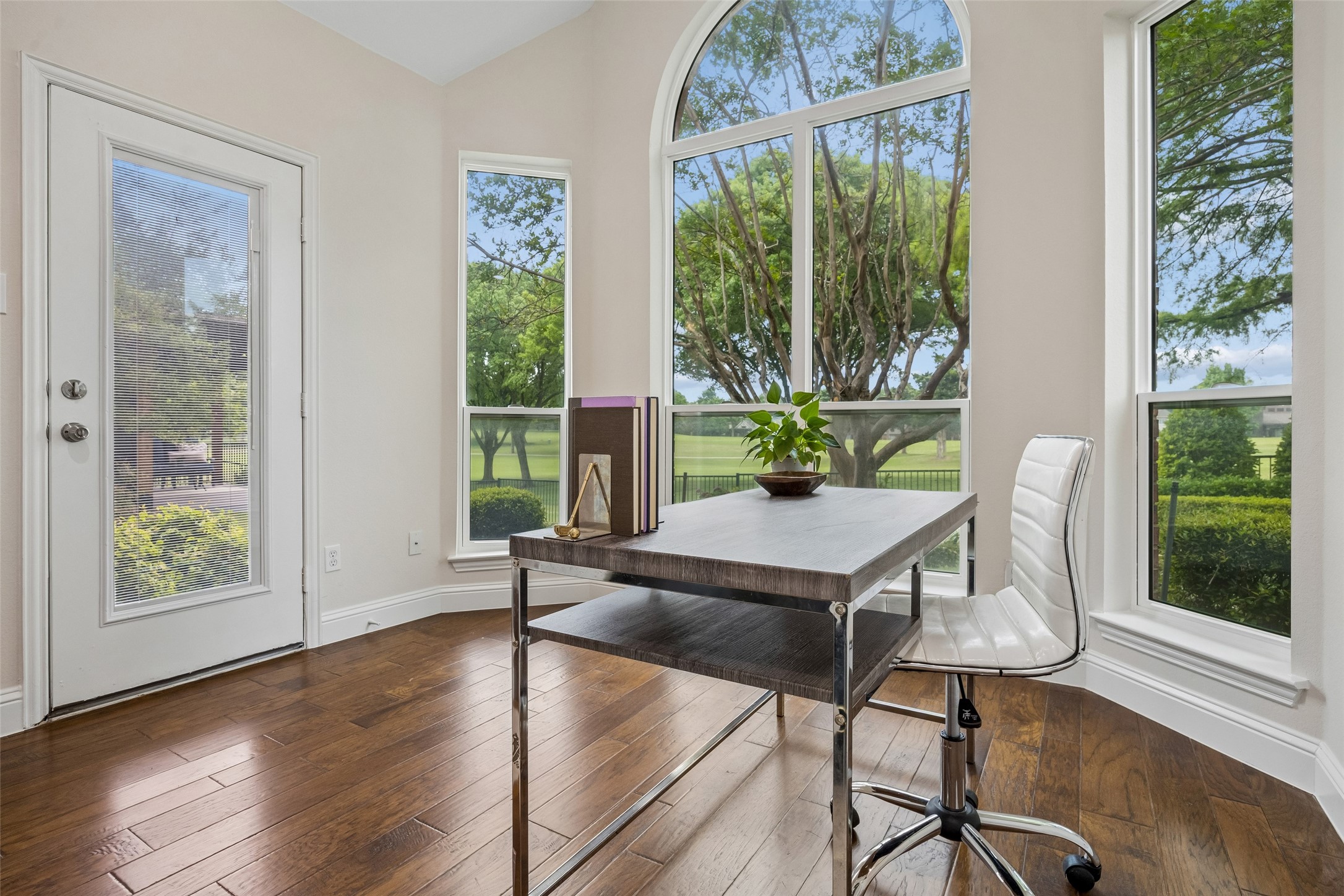 2645 Fairway Ridge Drive