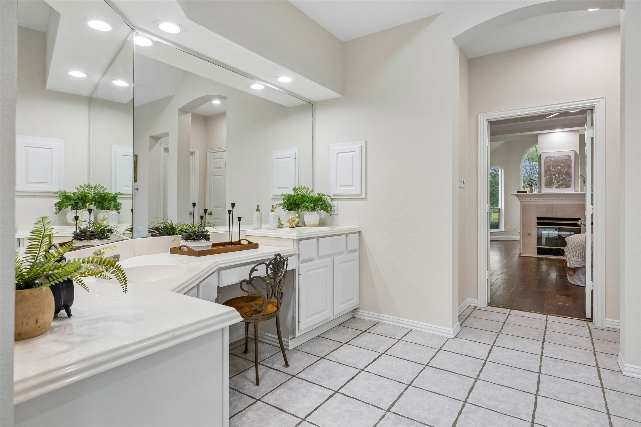 2645 Fairway Ridge Drive