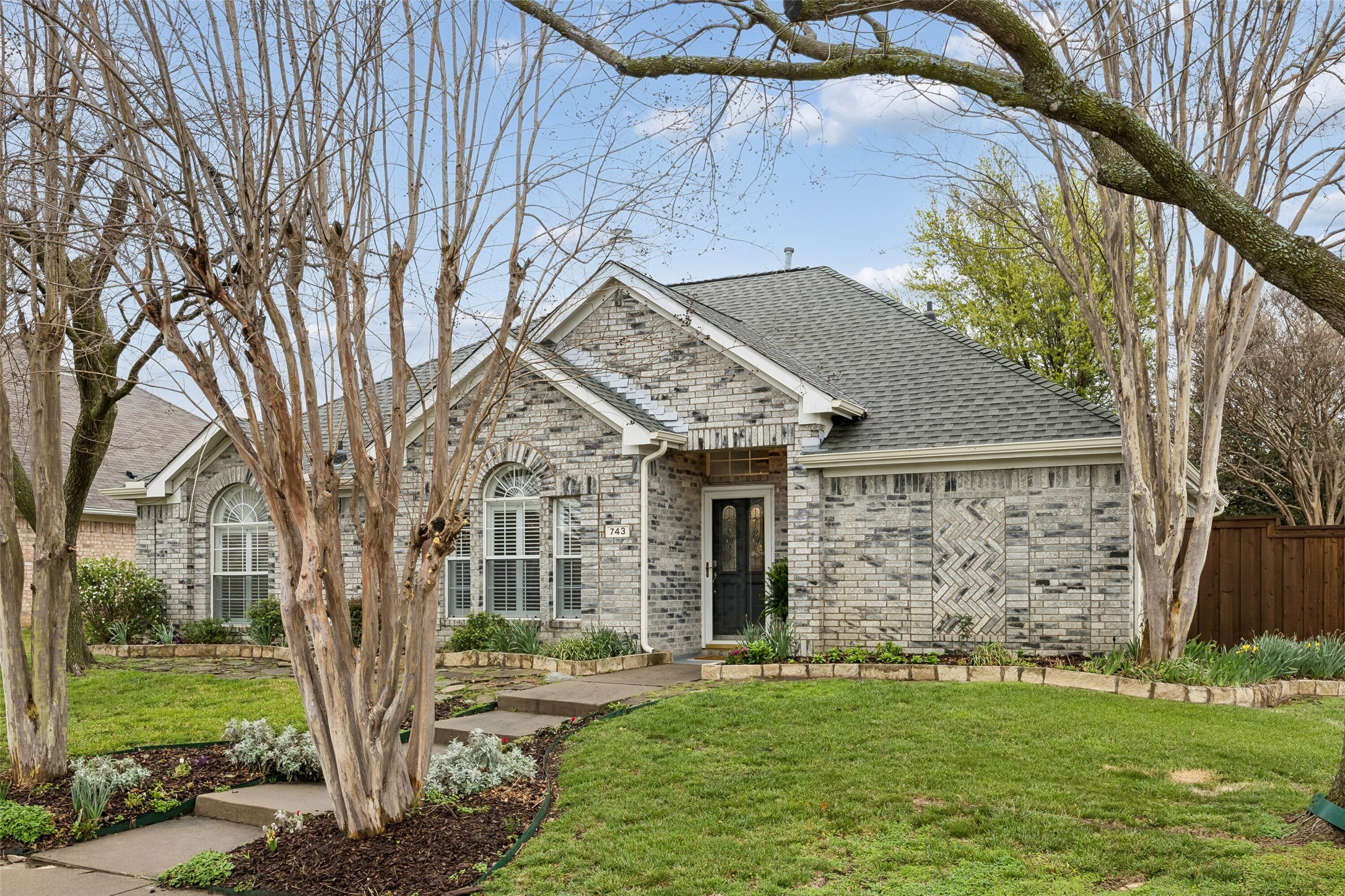 743 Lauren Way