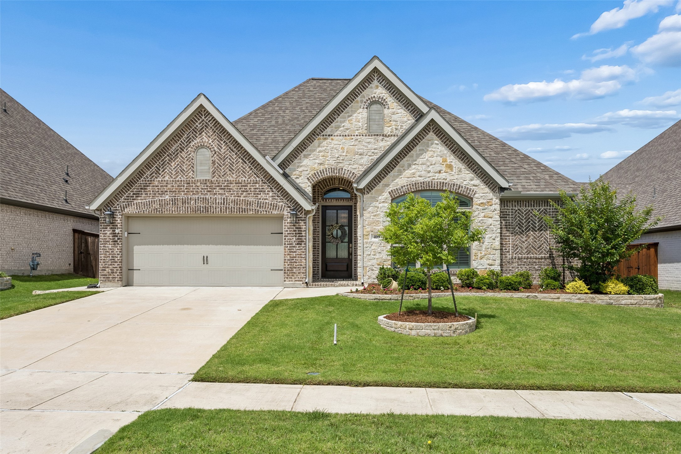 409 Calmwater Cove