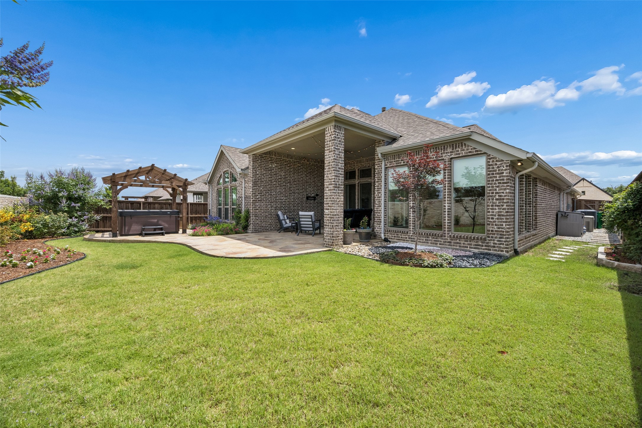 409 Calmwater Cove
