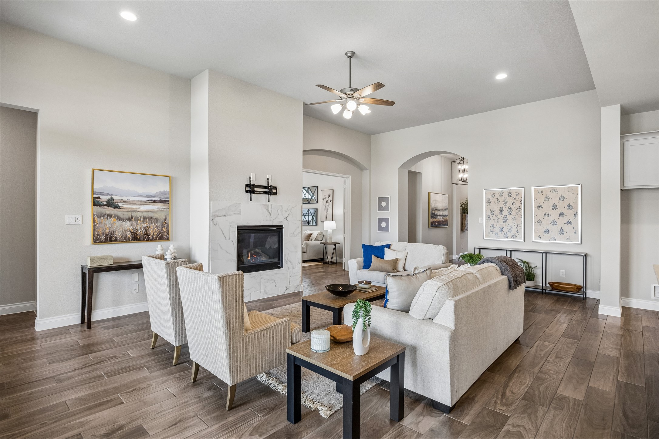 409 Calmwater Cove