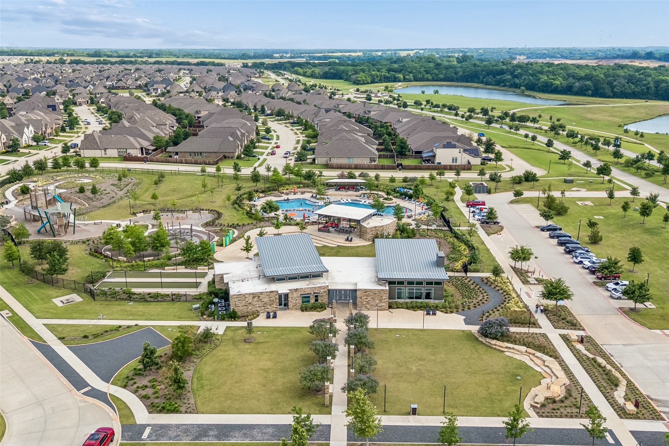409 Calmwater Cove