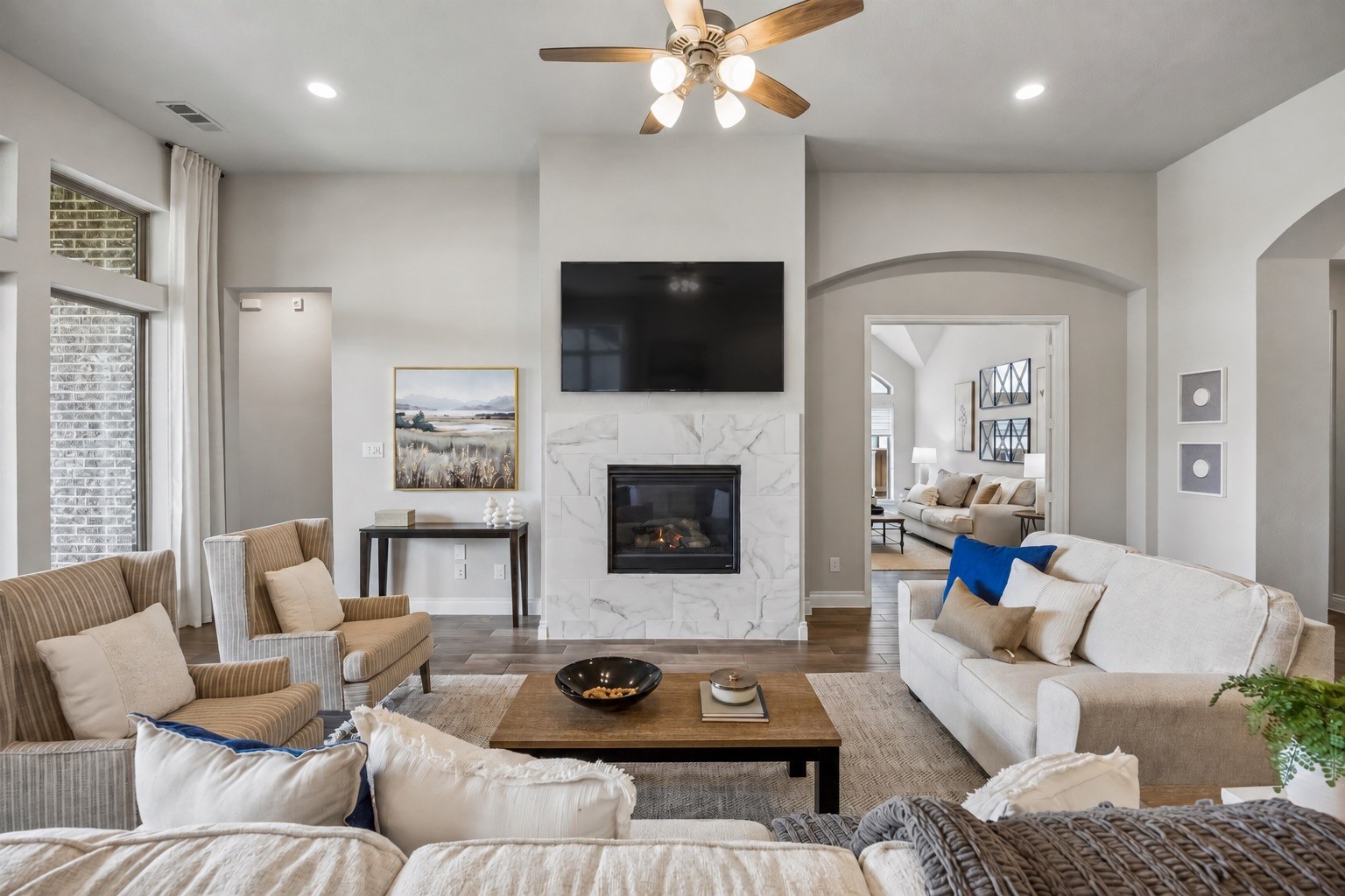 409 Calmwater Cove