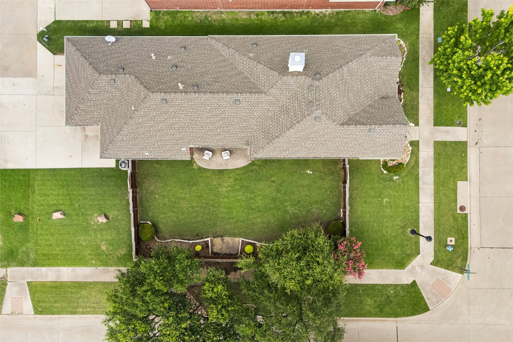 7833 Crampton Lane