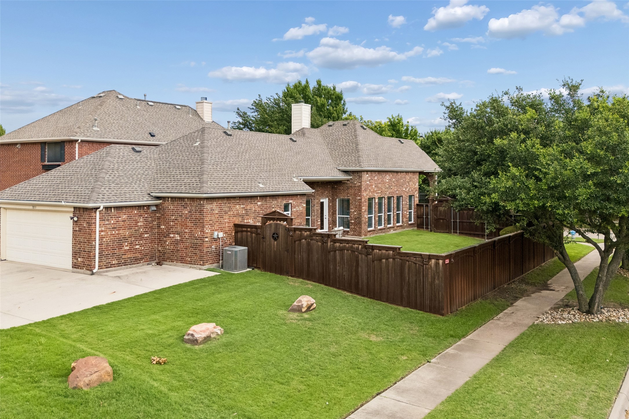 7833 Crampton Lane