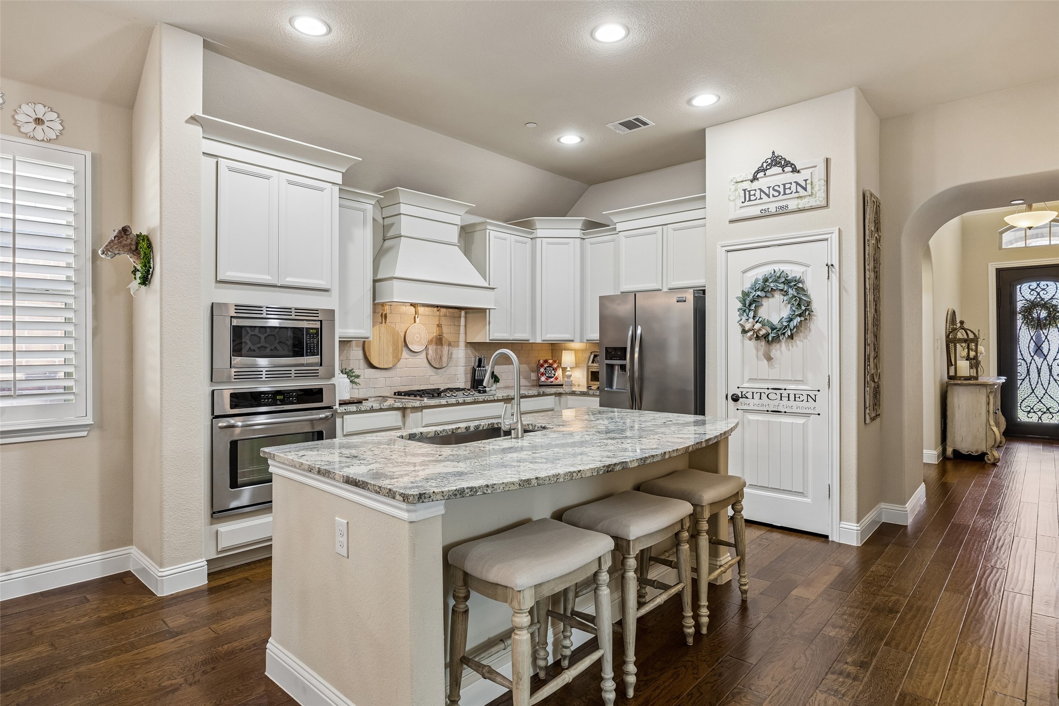 5125 Kentwood Drive