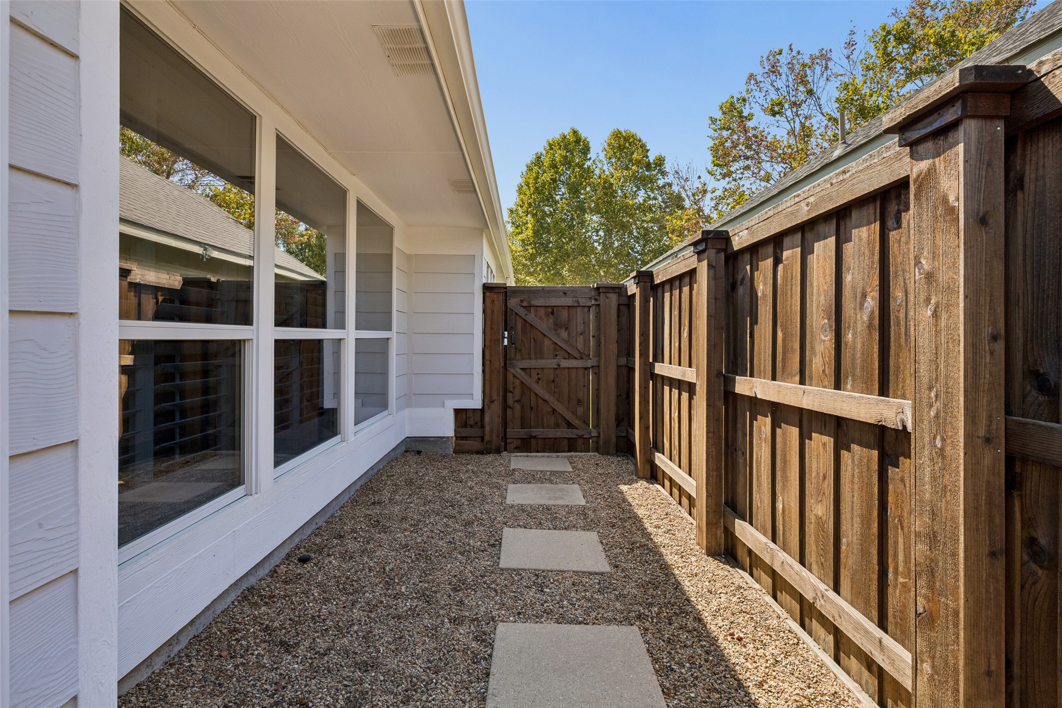 9828 Meadow Rue Drive