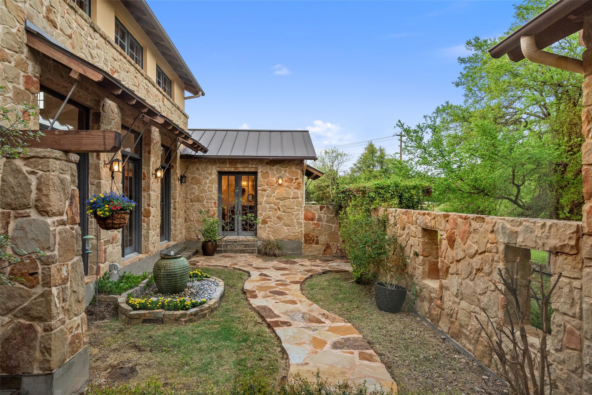 1920 County Road 175