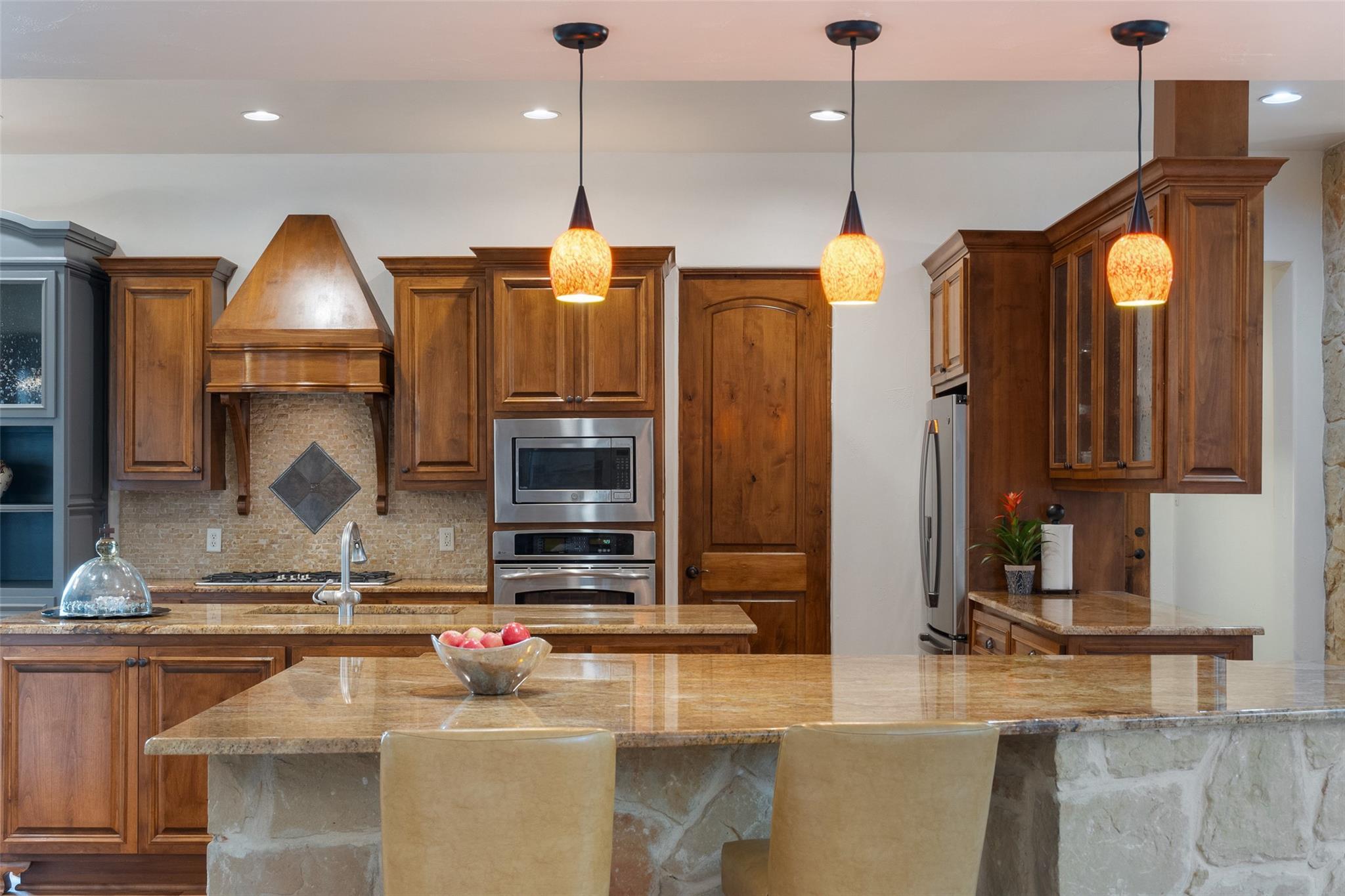 1920 County Road 175