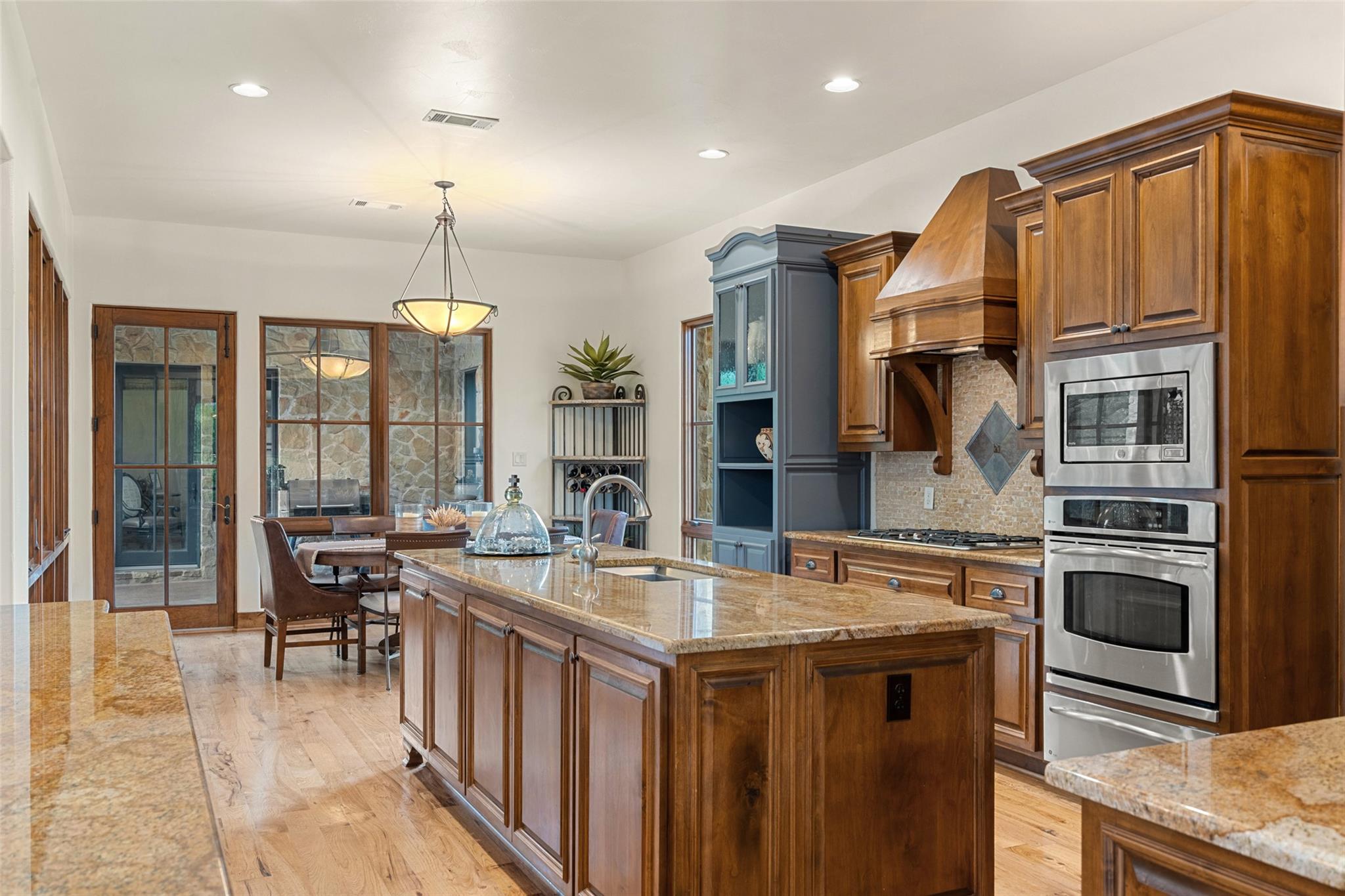 1920 County Road 175