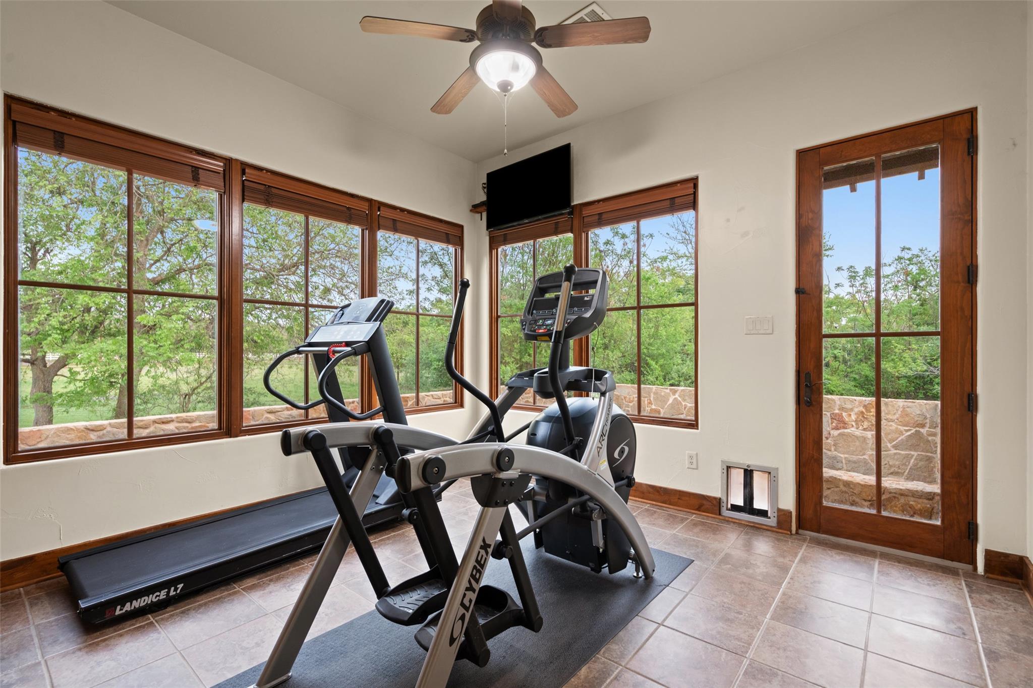 1920 County Road 175