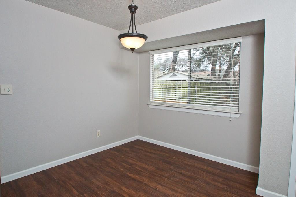 11908 Stout Oak TRL