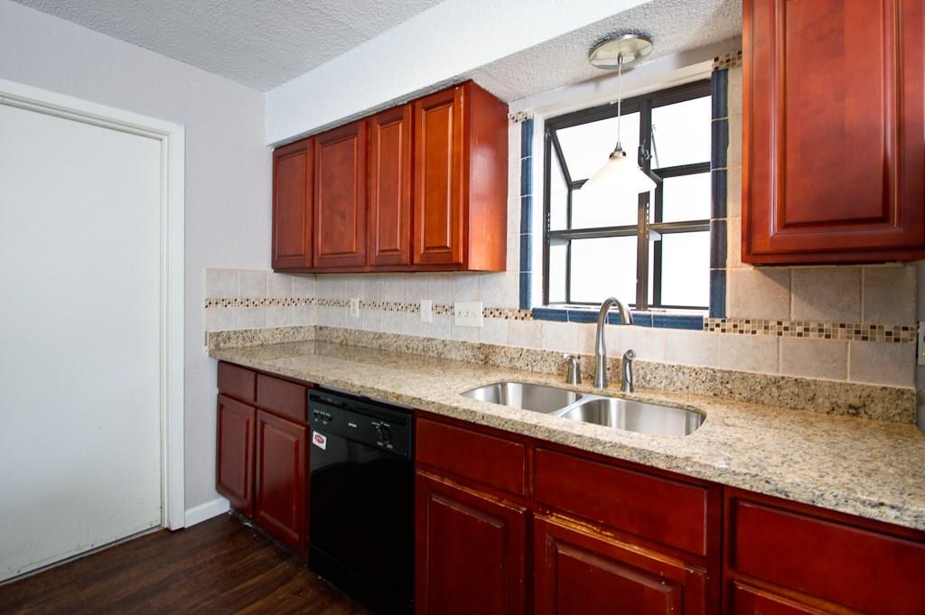 11908 Stout Oak TRL