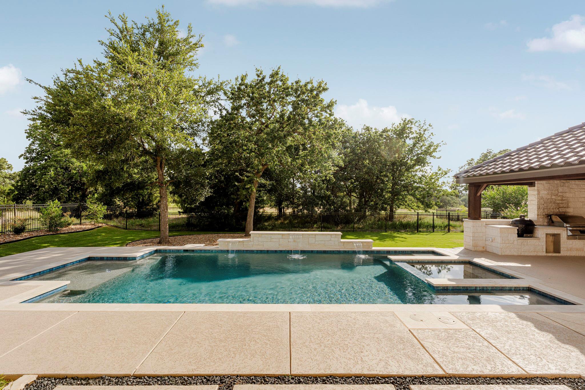 503 Flint Ridge TRL