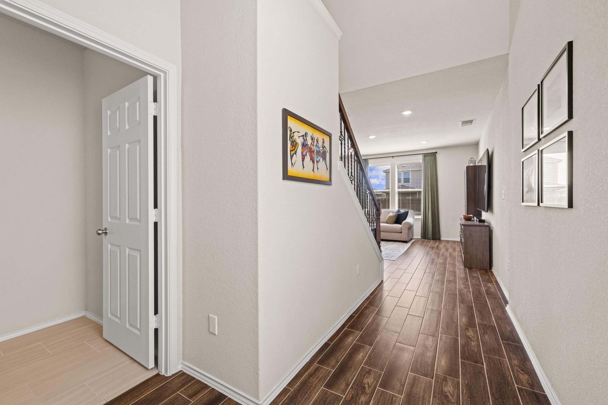 416 Bella Luna WAY