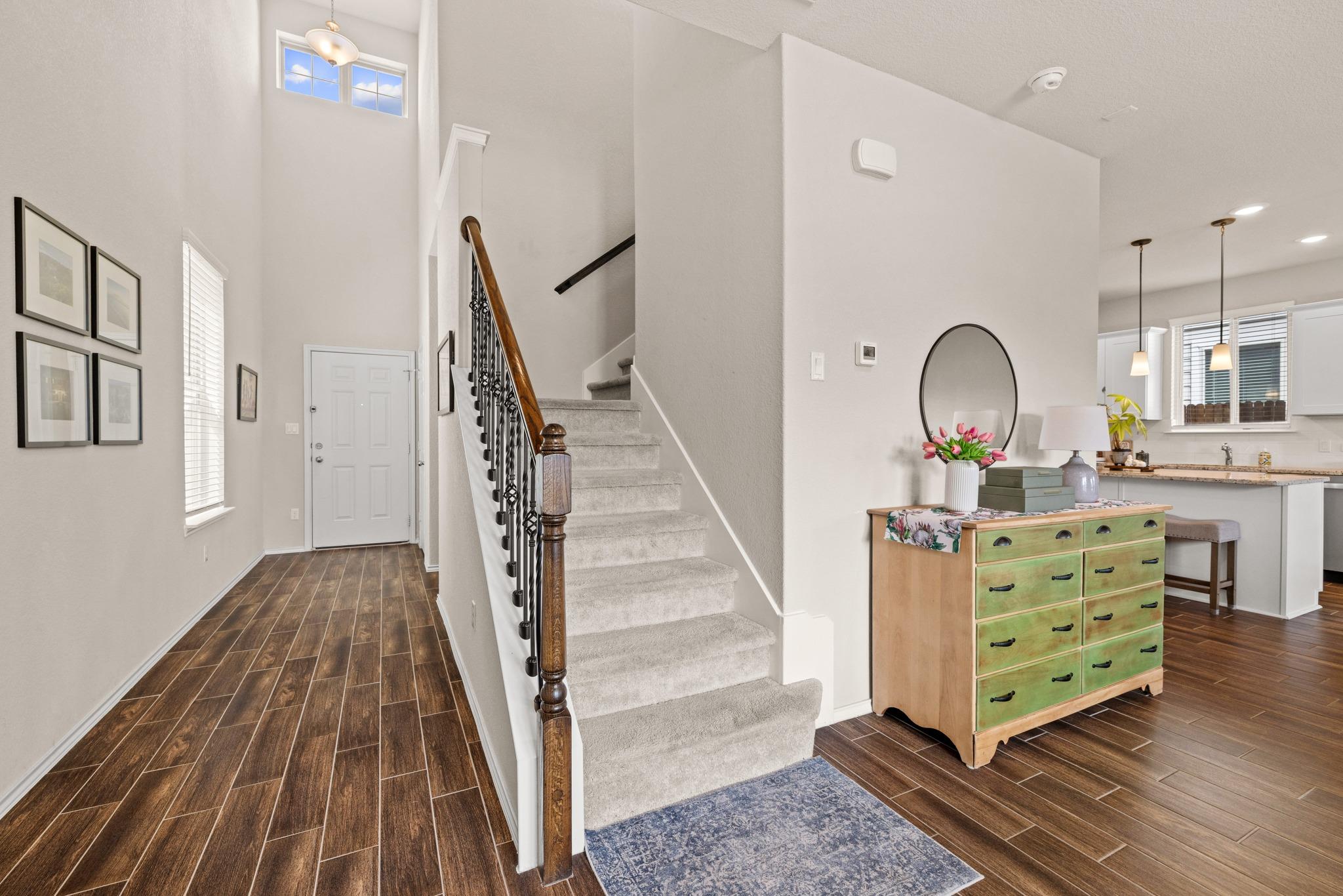 416 Bella Luna WAY