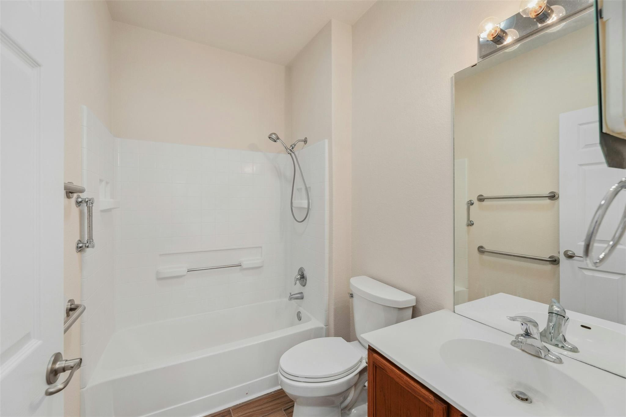 104 Honey Creek TRL