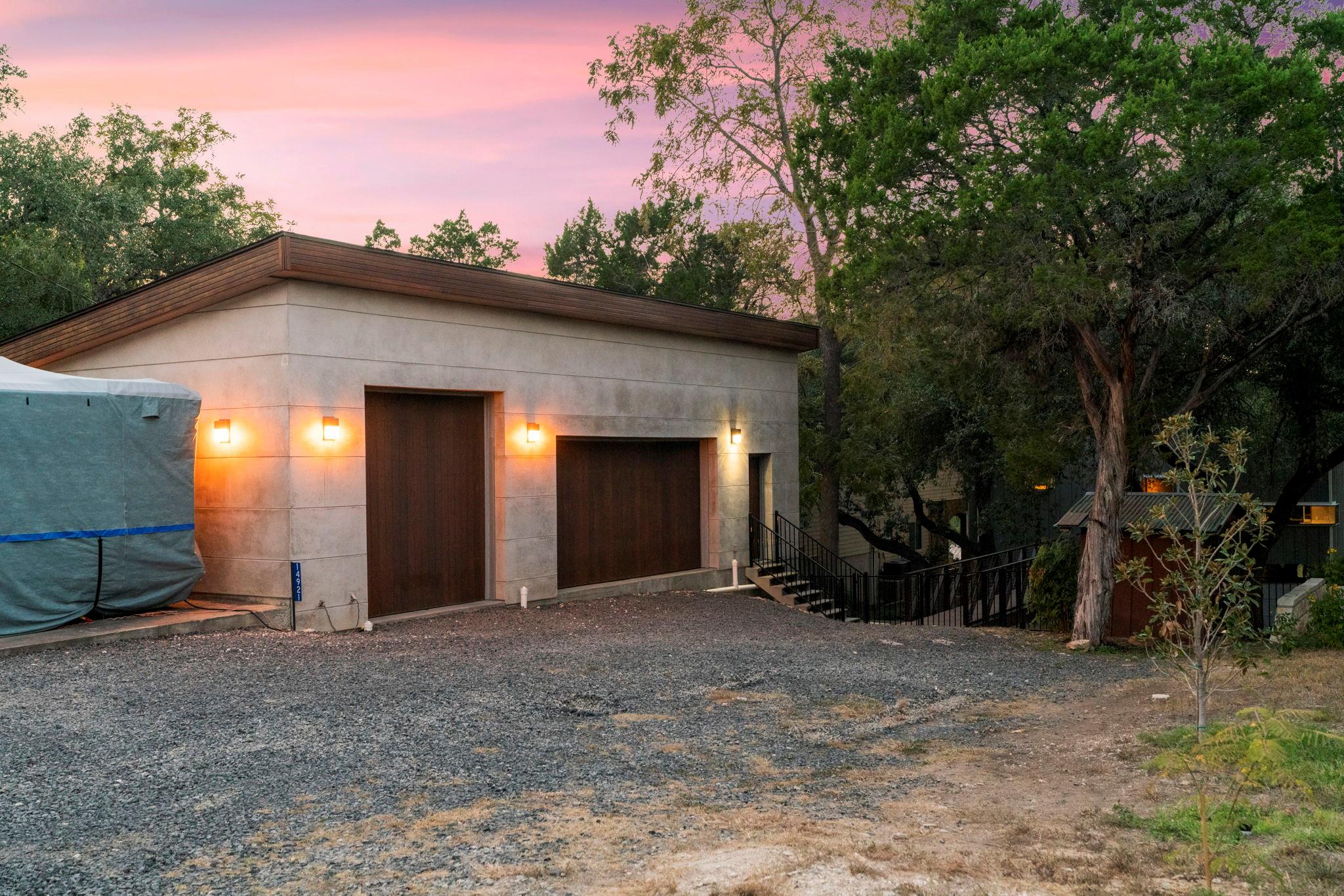 14921 Arrowhead DR