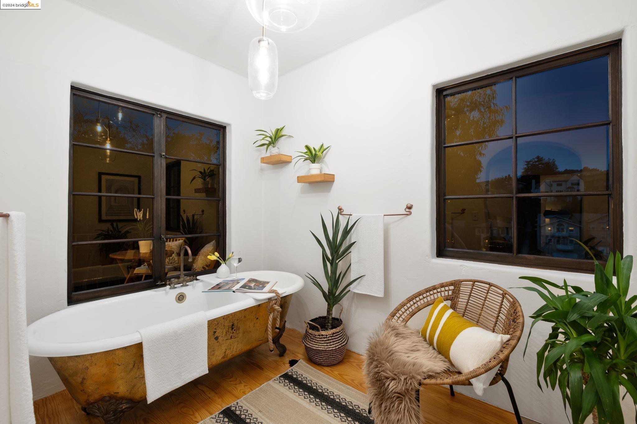 174 Alta Road