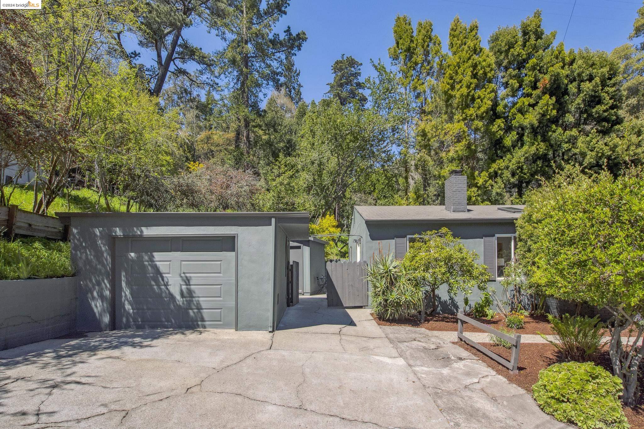 7505 Woodrow Dr