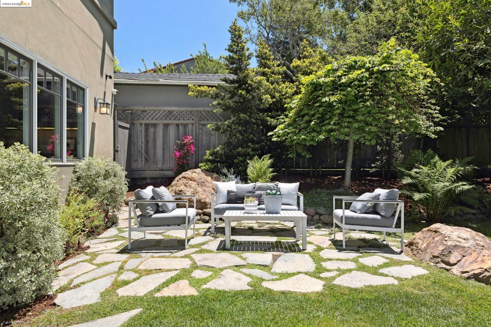 123 SHERIDAN ROAD