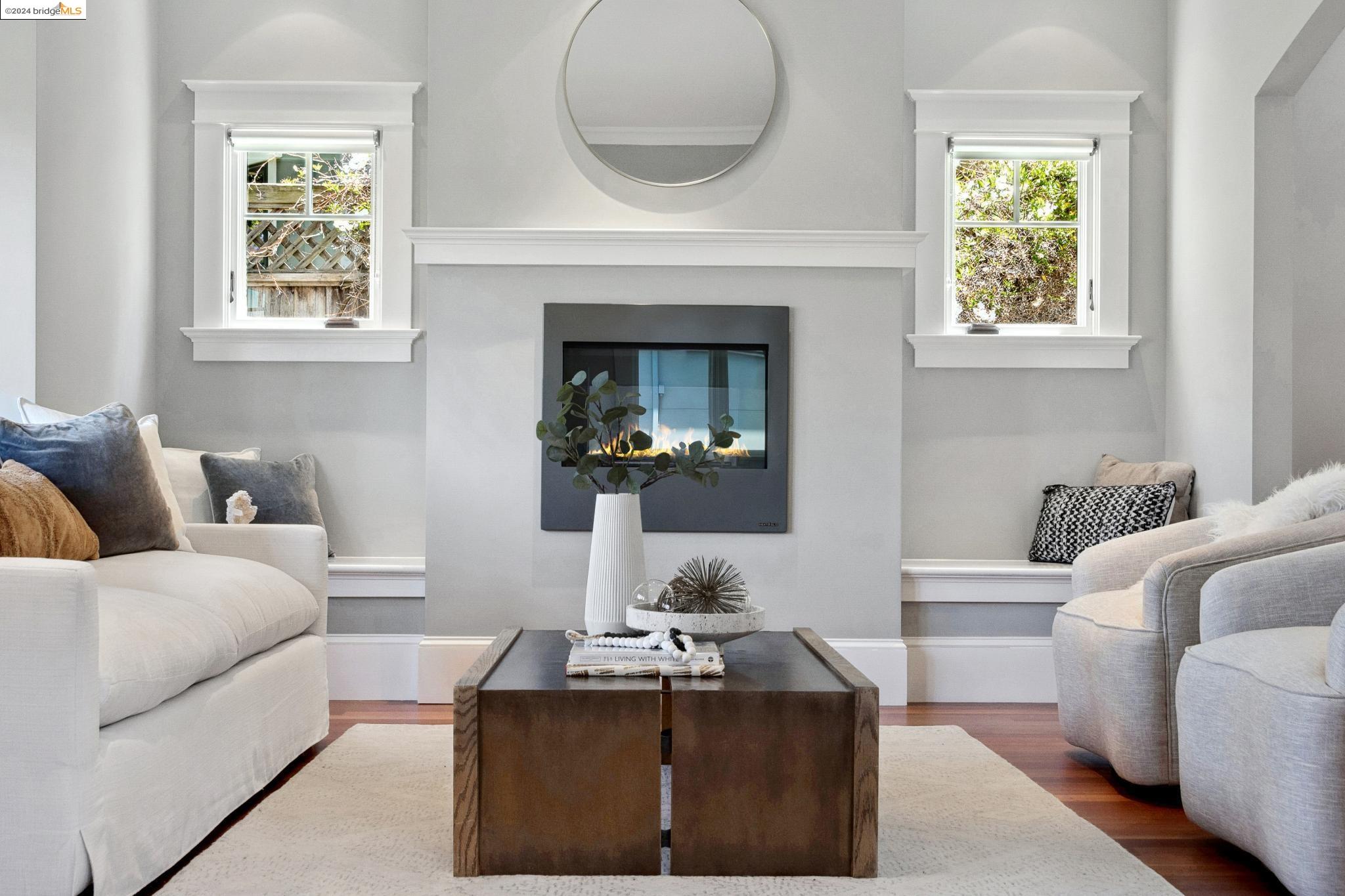 123 SHERIDAN ROAD