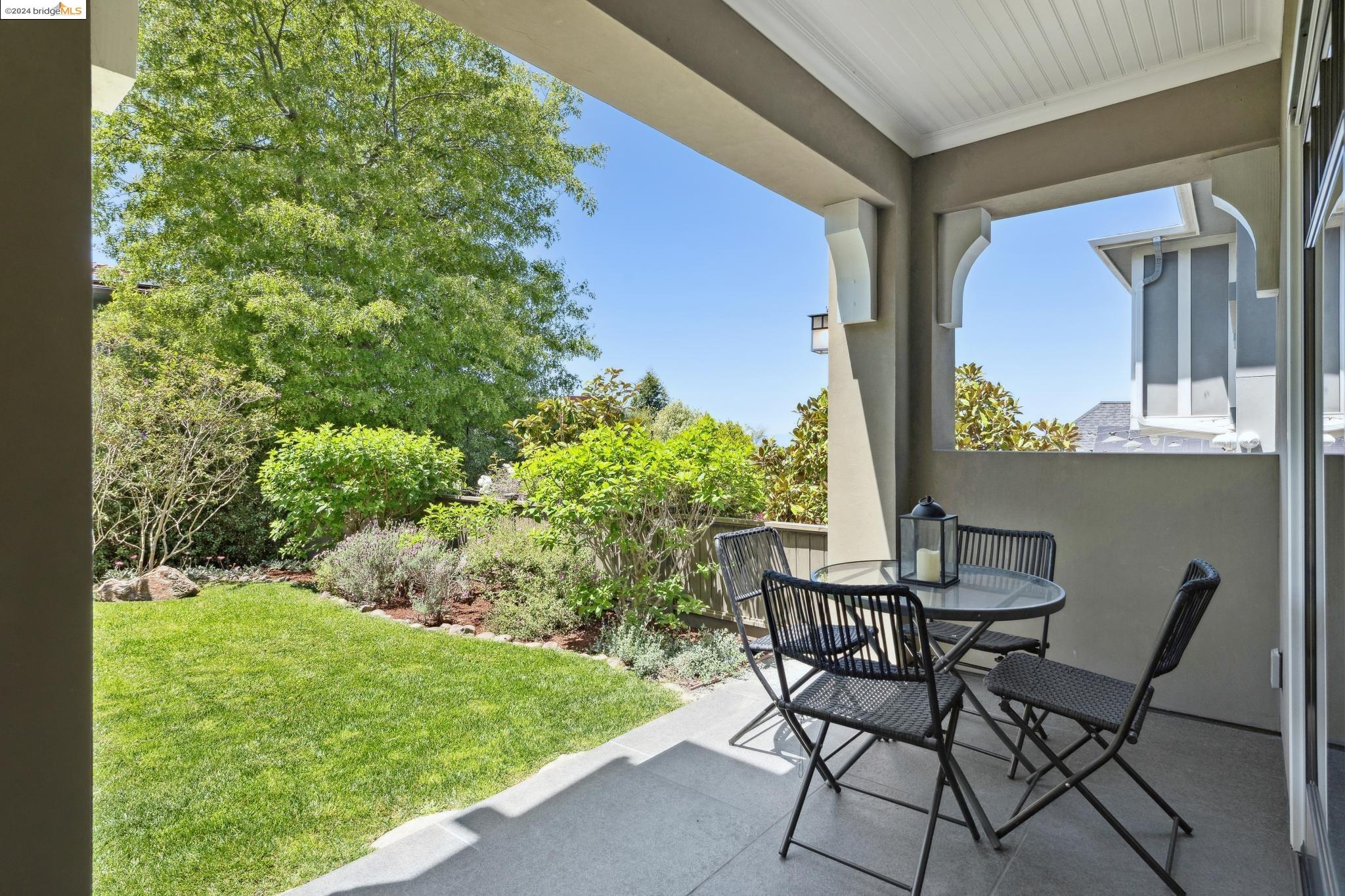 123 SHERIDAN ROAD
