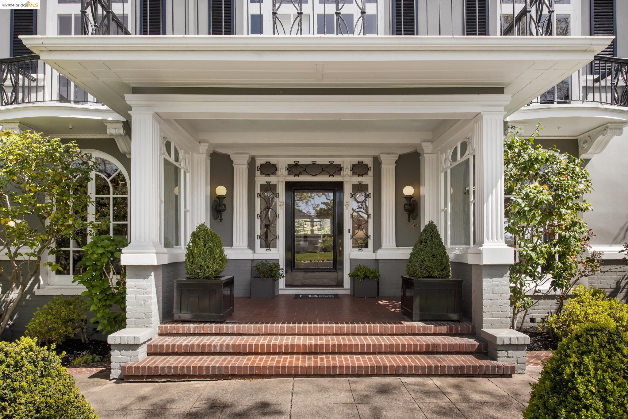 236 Sea View Avenue