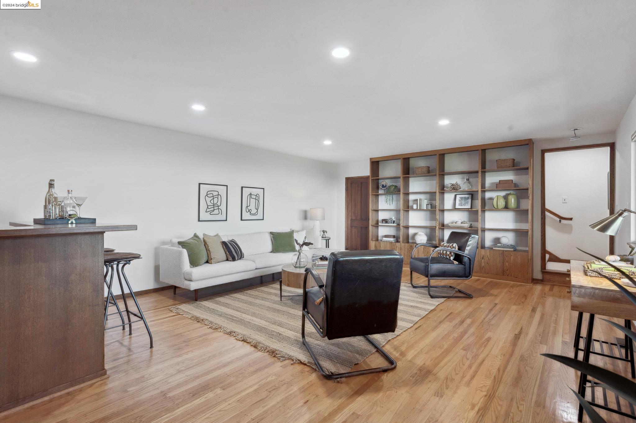 7039 SHIRLEY DRIVE