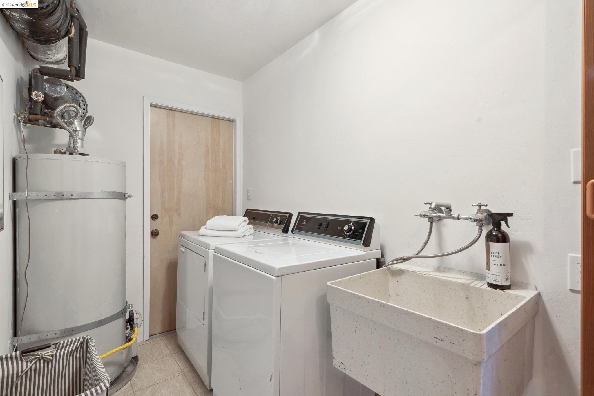 7039 SHIRLEY DRIVE