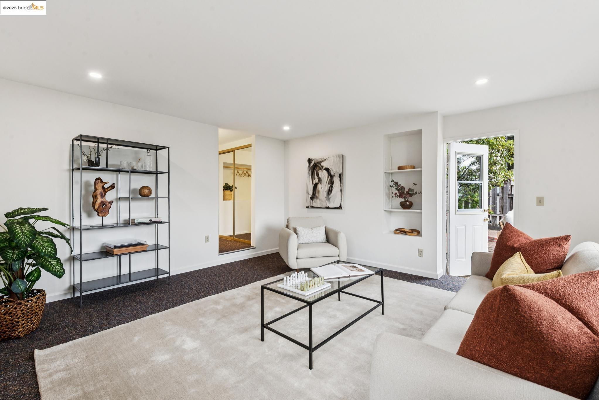 5690 CHELTON DRIVE, Oakland