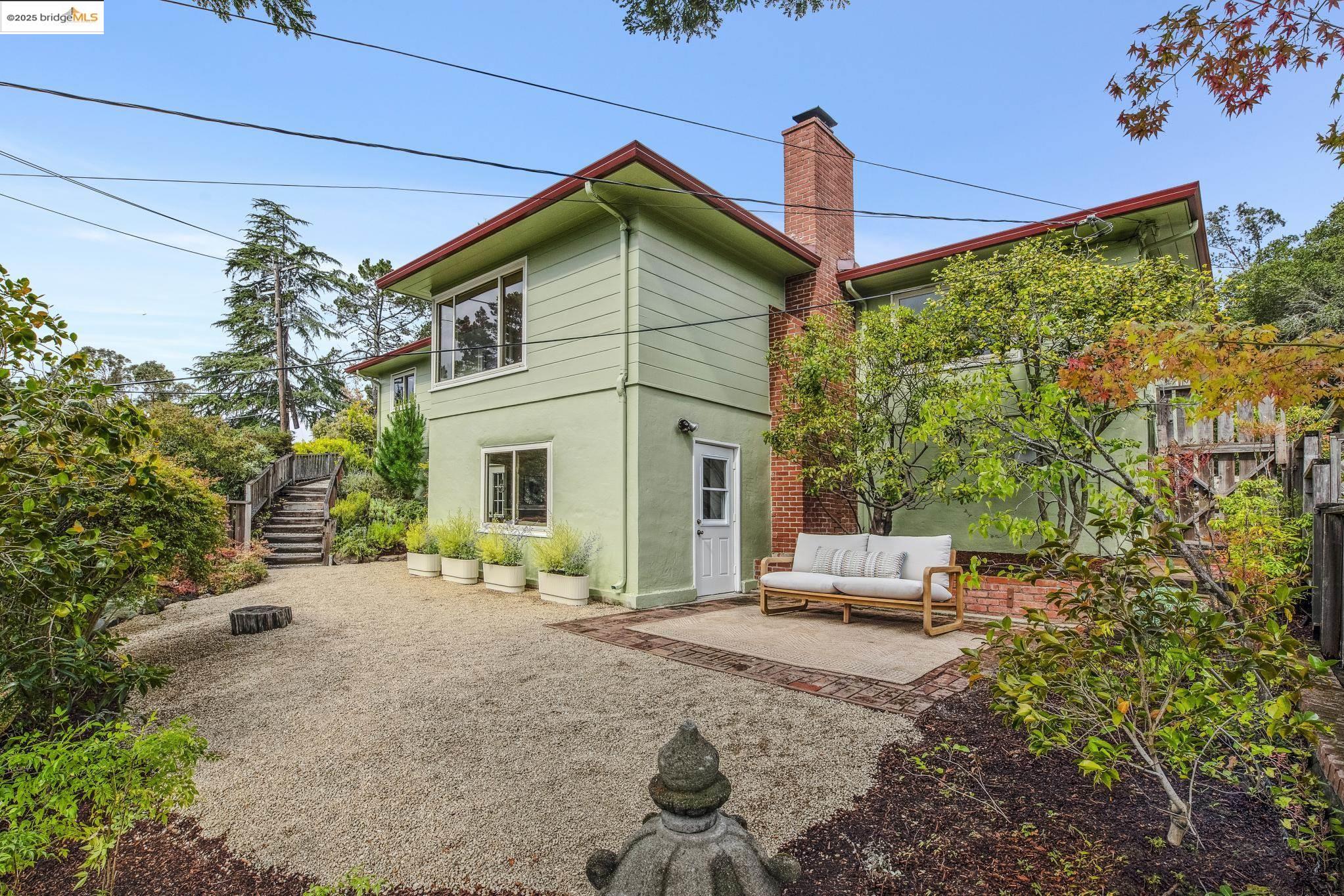 5690 CHELTON DRIVE, Oakland