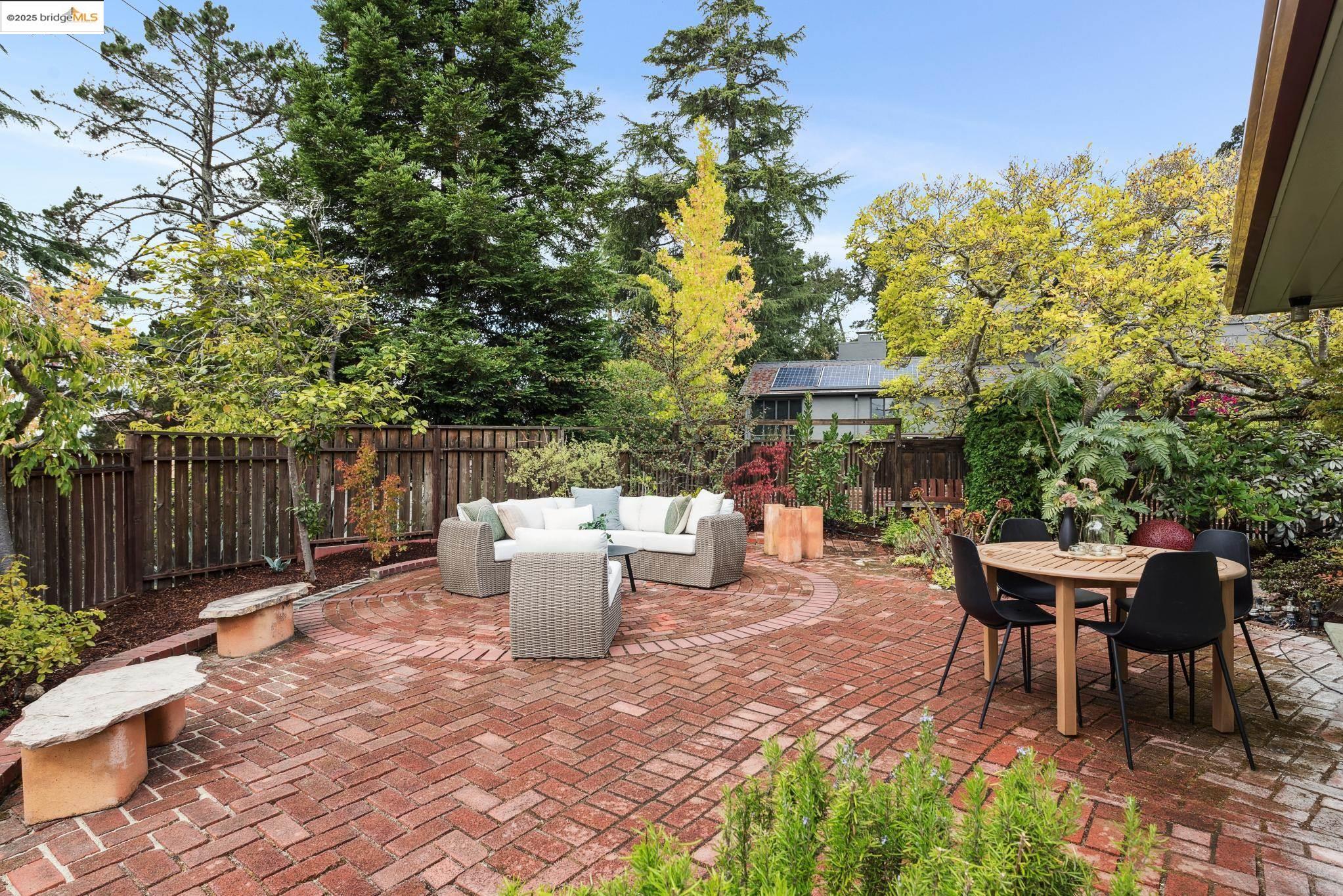 5690 CHELTON DRIVE, Oakland