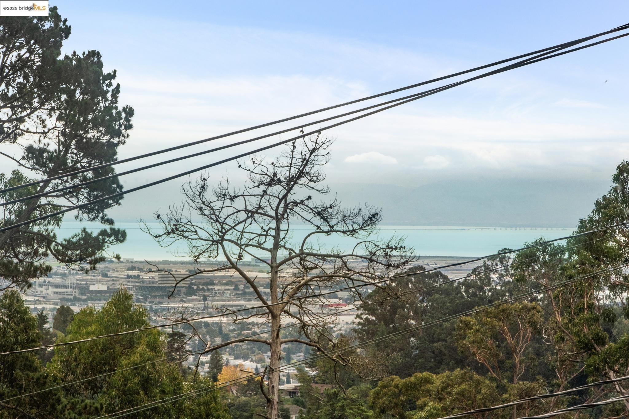 5690 CHELTON DRIVE, Oakland