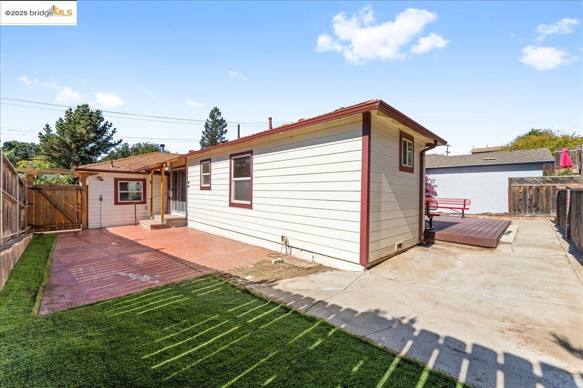 18592 MADISON AVE, Castro Valley