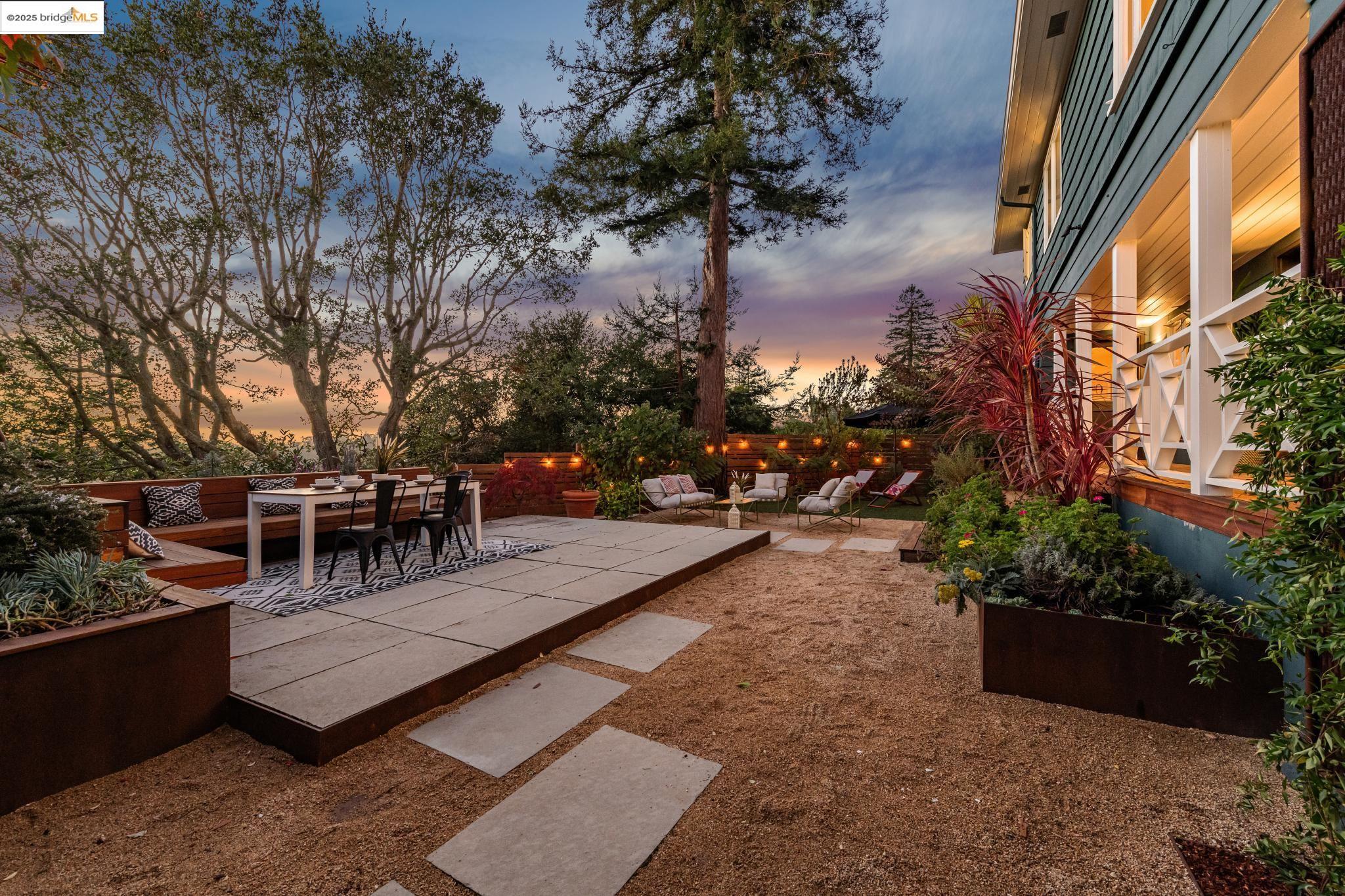 5973 Rincon Dr