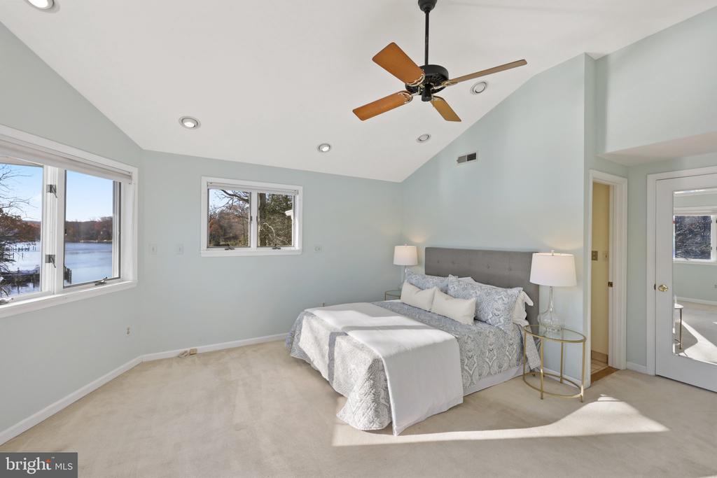 755 Dividing Rd