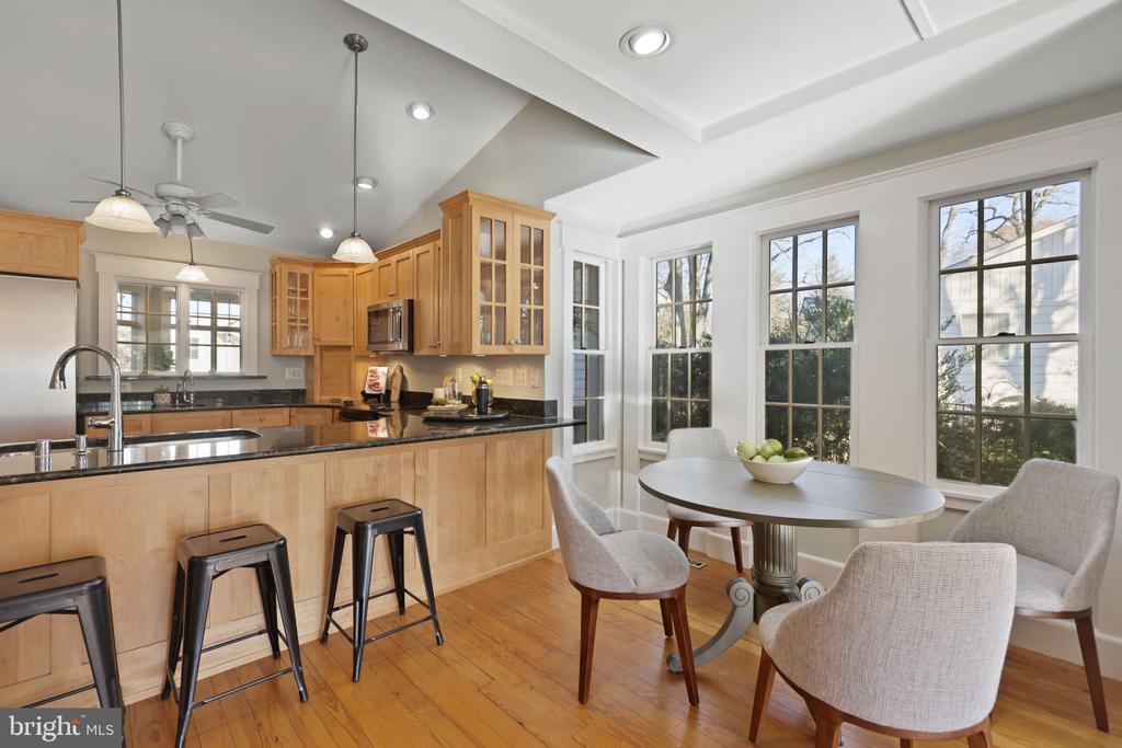 755 Dividing Rd