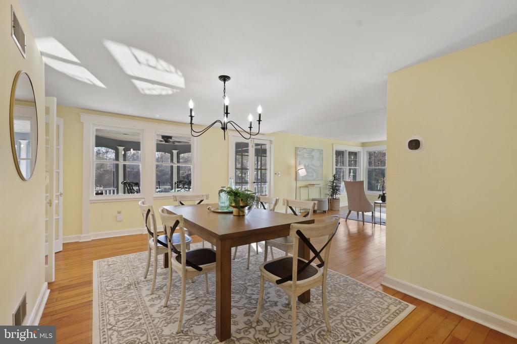 755 Dividing Rd