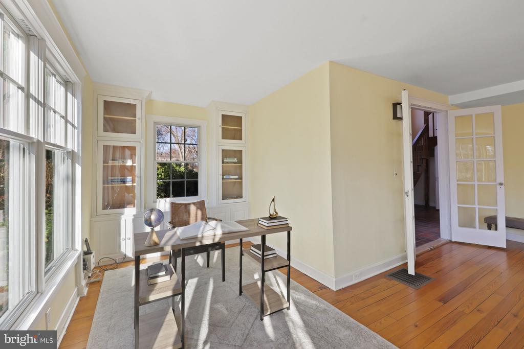 755 Dividing Rd