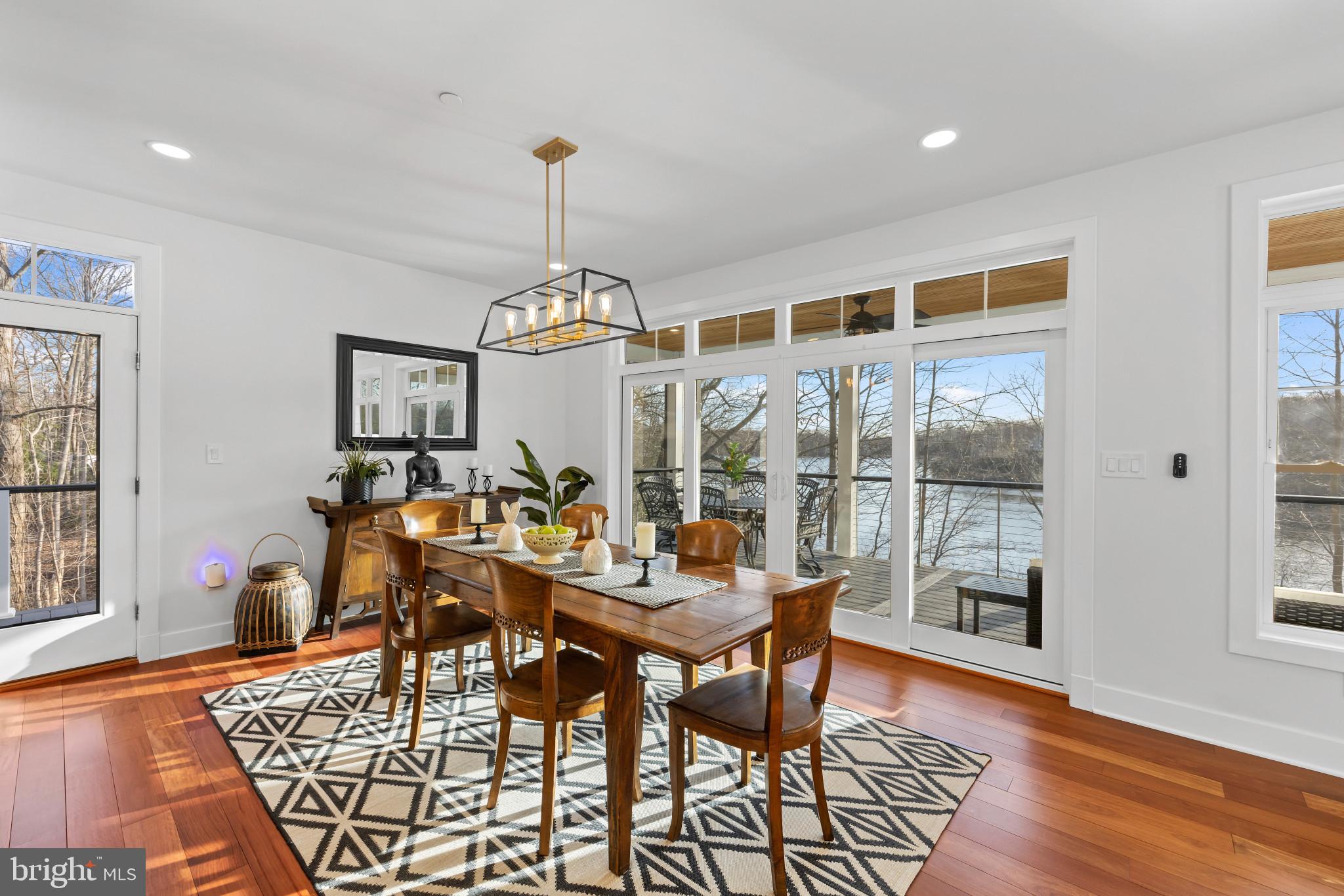 3320 Breckenridge Way